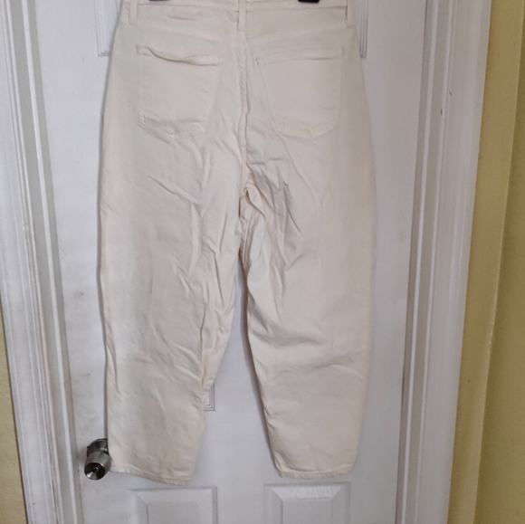 A new day Barrel Leg Jeans Beige Size 8/29R - Picture 3 of 7